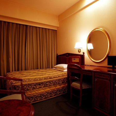 Dukes Hotel Nakasu Fukuoka  Esterno foto
