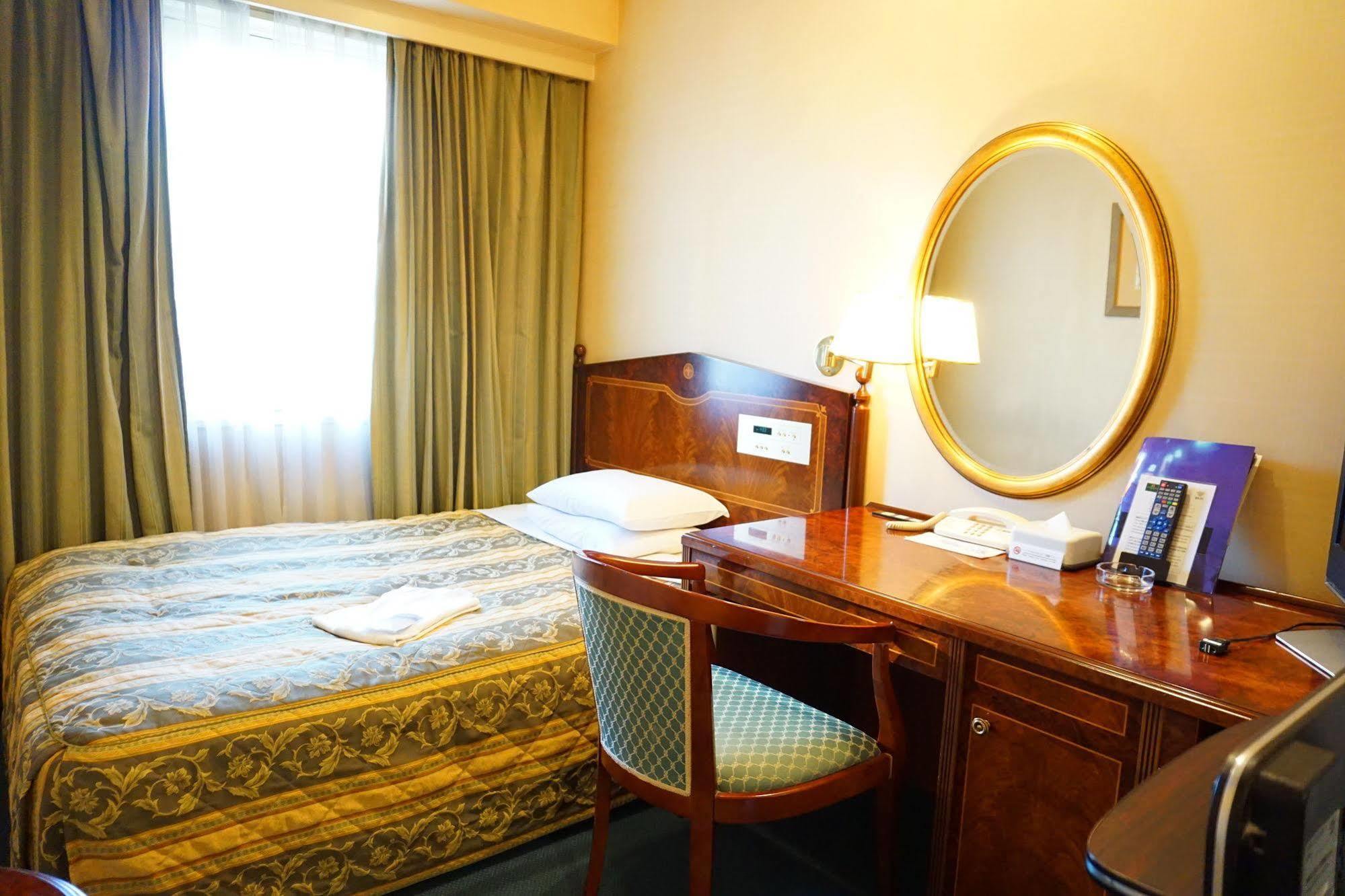 Dukes Hotel Nakasu Fukuoka  Esterno foto